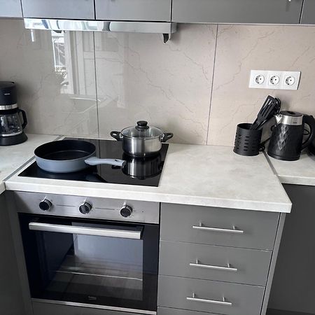 Cozy Apartment In The Heart Of أثينا المظهر الخارجي الصورة