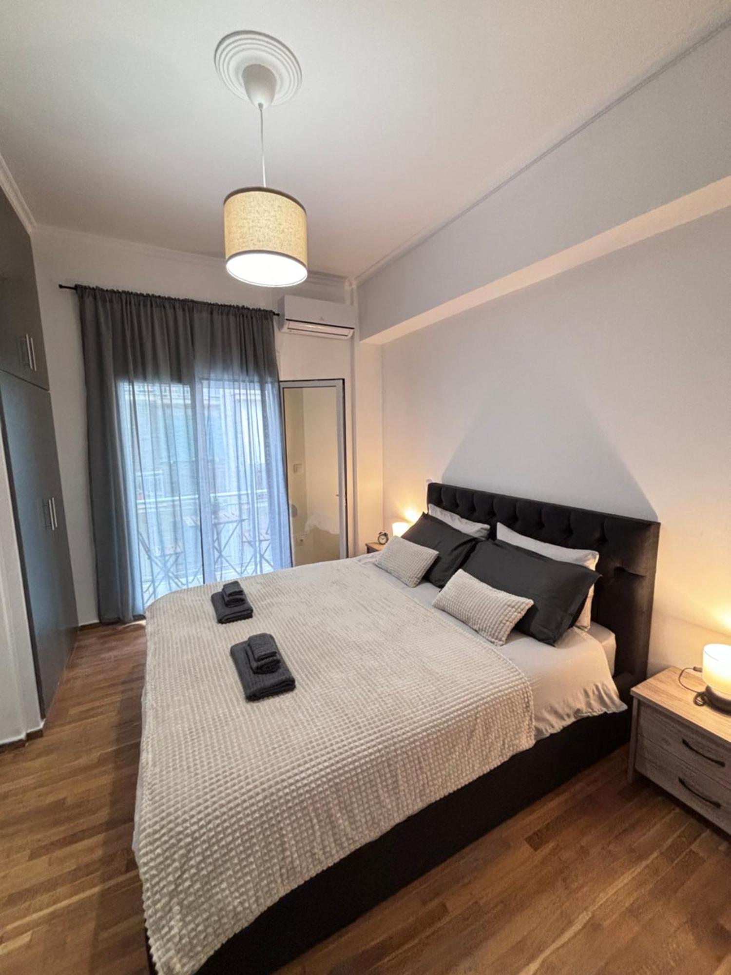 Cozy Apartment In The Heart Of أثينا المظهر الخارجي الصورة